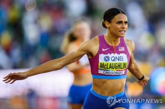 [세계육상] 매클로플린, 역사적인 레이스…여자 400ｍ 허들 세계新(종합) | 연합뉴스