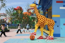 세계 최대 규모…중국 상하이 레고랜드 개장 | 연합뉴스