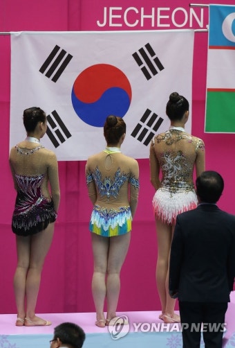 손연재, 아시아 리듬체조 선수권 팀 경기 은메달 | 연합뉴스