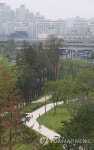 숲길로 변신한 서울 연남동·새창고개·염리동 폐철길 | 연합뉴스