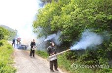 무주국유림관리소 돌발해충 공동방제 | 연합뉴스