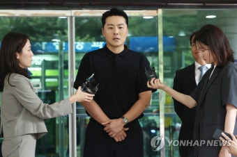 '음주운전자 바꿔치기' 이루...1심서 집행유예 1년 | 연합뉴스