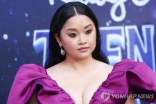 틴에이지 크라켄 루비 시사회 참석한 라나 콘도르 | 연합뉴스