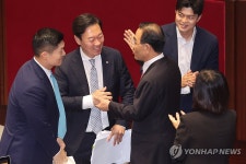 국힘 박수민, 국회 필리버스터 최장기록 재경신…17시간 12분 | 연합뉴스