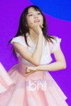 다이아 주은 9명의 더 밝은 에너지를 위해 노력하고파 | 한국경제TV 다이아 주은 9명의 더 밝은 에너지를 위해 노력하고파