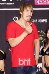 bnt포토 최홍만 엔젤스파이팅 응원왔어요 | 한국경제TV bnt포토 최홍만 엔젤스파이팅 응원왔어요