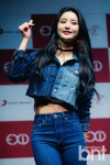 EXID 정화 EXID란 팀이 섹시를 잘 소화덜덜덜 매력은 섹시함 | 한국경제TV EXID 정화 EXID란 팀이 섹시를 잘 소화덜덜덜 매력은 섹시함