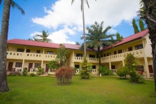 Austrian Garden Tai Pan Village Hotel, 파통 비치 - trivago.co.kr