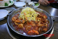 [중곡동맛집/아차산역맛집] 대로변에 위치한 용두삼겹살과 쭈꾸미 방문기@@