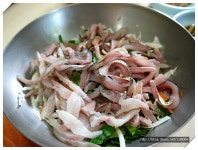 [경북 경주시] 제철에 나오는 싱싱한 회로 맛있는 회덮밥을 만드는 “용산회식당”