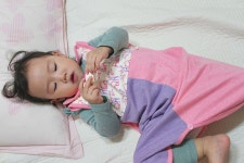 몸부림심한아기를 위한 슬리핑조끼,수면조끼 - 한스펌킨 실내조끼 추천