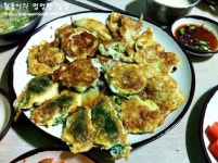 [이수/사당] 다양한 전 등의 안주에 막걸리 한잔하기 좋은 <이모네 빈대떡>