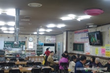 평촌 청학골 2호점에서 생삼겹살과 샤브칼국수 즐기기