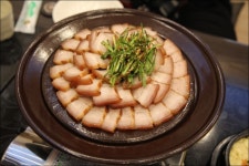 동탄맛집 손칼국수와 제주도돼지족발과 보쌈