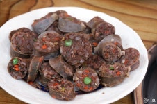 속초중앙시장 속초아바이식당에서 아바이순대, 오징어순대, 순대국