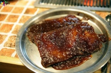 방배역 맛집 굴뚝집 방배점, 이 고기집 소금구이 껍데기 괜찮네~