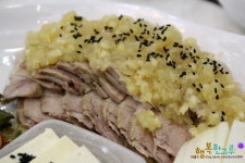 화전 항공대맛집 마늘보쌈이 별미인 명미가 마늘보쌈&샤브샤브 샐러드바