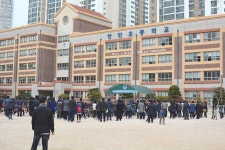 조카가 졸업을 하는데요 선물 어떤걸로?