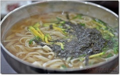 [일산시장맛집] 2,000원에 먹을수 있는 칼국수...^^ 시골손칼국수...