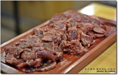 [강동구맛집] 4인분을 주문하면 4인분이 서비스...^^ 그램그램...