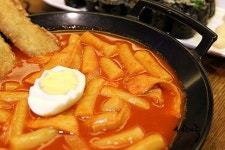 서민음식 분식도 프리미엄 시대 떡볶이가 맛있는 스쿨푸드 부천 중동점