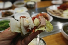 조미료 없이 프라임급 삼겹살로 만든 마포원보쌈 / 신설동역맛집/신설동맛집