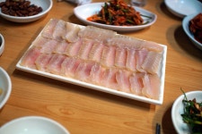 [부산맛집/수영맛집] 산에산에 - 홍어