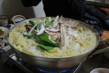 철원 맛집 여기얌~손만두버섯전골맛집 솔향기 with 철원 한탄강얼음트래킹