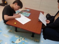 한우리 독서토론은 질문에 대한 답을 말하면서 독해력이 커져요