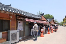 (경주/ 교촌마을) - 교리김밥 < 경주 교촌마을에 위치한 우명한 김밥!!! 백종원의 3대천왕에도 나온 유명한 경주맛집!! >