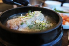 마늘과 고추장은 삼계탕의 맛을 변화 시킨다 / 봉천동 맛집 /한근한방 삼계탕