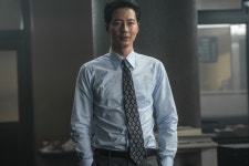 영화 더킹에서 조인성 진짜 수트 패션 장난아니네요..b