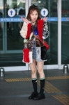 화보차 출국한 현아 공항패션 유니크한 매력쓰~