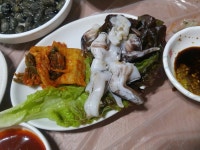 경남 사천시 술을 시키면 안주가 따라나오는 컨셉의 실비집 : 홍어삼합부터 랍스타까지