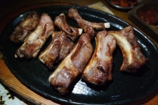 연남 연트럴파크 식신로드 맛집 등갈비가 맛있는 아필립