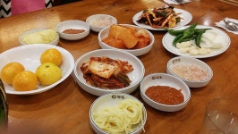 [사상역 맛집]동장군을 잠시 잊게 만드는 따끈따끈한 목촌돼지국밥