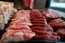 홍대 소고기 무한리필 모임하기 좋은 생고기제작소 소고기와 육회가 무한리필