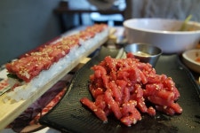 홍대 소고기 무한리필 모임하기 좋은 생고기제작소 소고기와 육회가 무한리필