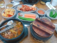 전남 광주 광산구 우산동 맛집 어등뼈해장국 : 돌솥밥이 나오는곳