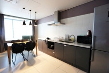 오래 머물고 싶게 만드는 북한강 자락 청평호의 정취 가평 펜션 까사32