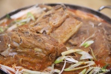 부천 신중동 24시 매운맛 선택할수있는 뼈해장국 전문점 엄가네시골집