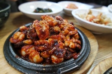 창동 쌈밥 엄마가 좋아하는 제철쌈밥에서 즐긴 불쭈꾸미와 매운명태찜 밥상