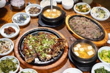 둔촌동 한식 잘하는 곳 마드레~ 반찬이 몇가지야?