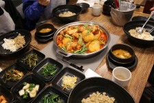 일산 닭볶음탕 토종닭 진수를 맛본 꽁당보리밥&두부찜 - 풍산역 지역 추천맛집 꽁당보리밥&두부찜 일산애니골본점 후기