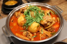 일산 닭볶음탕 토종닭 진수를 맛본 꽁당보리밥&두부찜 - 풍산역 지역 추천맛집 꽁당보리밥&두부찜 일산애니골본점 후기