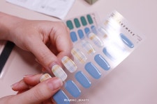 웨이크메이크 마치리얼 젤 네일 완벽밀착 핏 09 모던 체크 블루