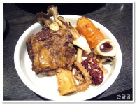 무돌(강남구/청담동)...육낙무침과 갈낙찜에 한잔...
