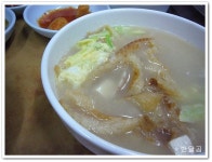 납작식당(평창군/용평스키장 입구)...오삼불고기와 황태국...