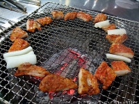 지금까지의 닭갈비는 싹~ 잊어라! 참숯에 구워먹는 숯불닭갈비, 만희네참숯불닭갈비: 면목동 사가정역
