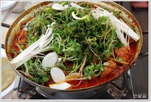 토끼마을(수원시/하광교동) ...토끼백숙과 토끼볶음탕 ...